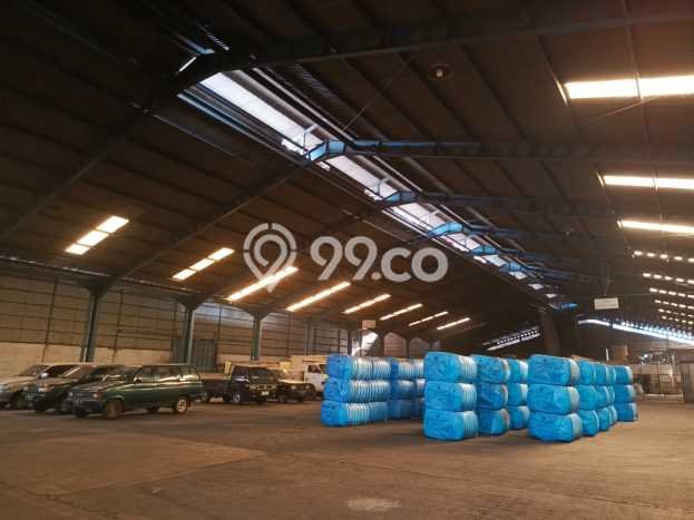 Gudang bagus disewakan di Karawaci Tangerang dengan LB 4820m2 harga sewa terbaik Gudang bagus disewakan di Karawaci Tangerang dengan LB 4820m2 harga sewa terbaik