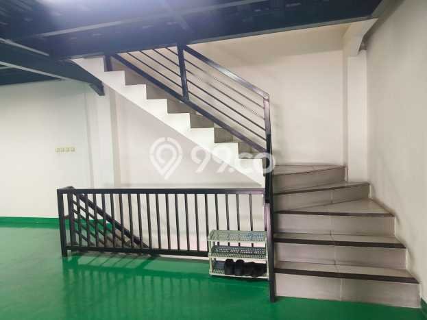 Untuk Dijual! Gudang di Daan Mogot Jakarta Barat LT 180m2 / LB 405m2 Kawasan Bisnis Untuk Dijual! Gudang di Daan Mogot Jakarta Barat LT 180m2 / LB 405m2 Kawasan Bisnis