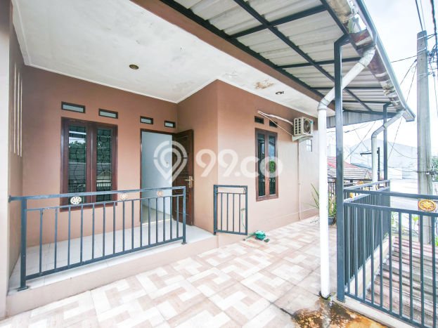 Hunian Cantik Modern Lb 200m2 di Serpong, Tangerang Selatan Hunian Cantik Modern Lb 200m2 di Serpong, Tangerang Selatan