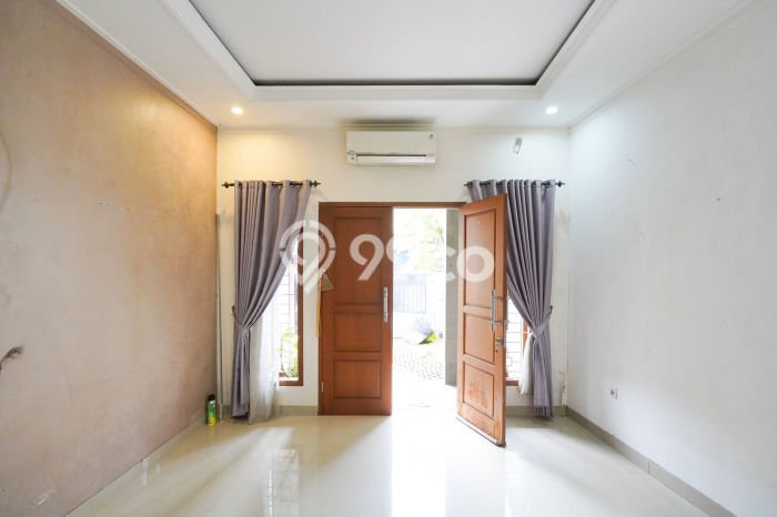 Dijual Rumah 2 Kamar Lokasi Strategis Bagus dan Strategis di Ciracas Dijual Rumah 2 Kamar Lokasi Strategis Bagus dan Strategis di Ciracas