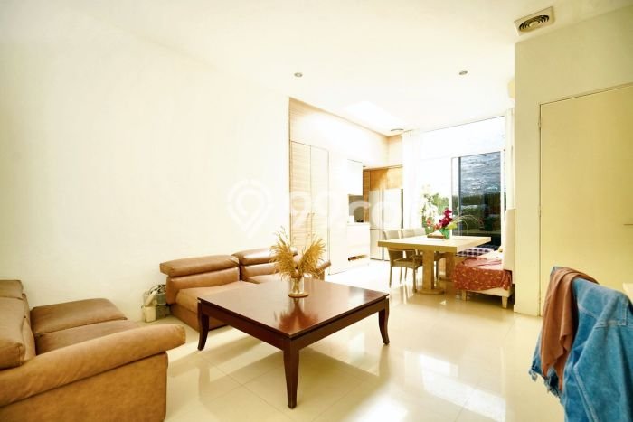 Dijual Cepat Rumah Favorit Siap Huni LB 92m2 di Ciputat Timur, Tangerang Selatan Dijual Cepat Rumah Favorit Siap Huni LB 92m2 di Ciputat Timur, Tangerang Selatan