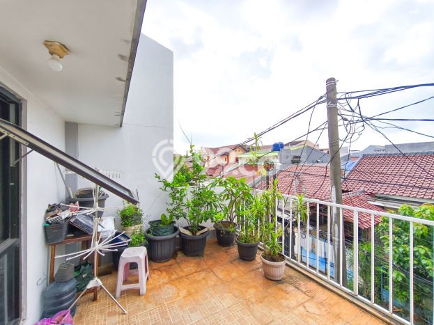 Dijual Rumah 4 Kamar Lokasi Strategis Nyaman dan Strategis di Cengkareng Dijual Rumah 4 Kamar Lokasi Strategis Nyaman dan Strategis di Cengkareng
