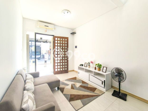 Rumah Modern 3 KT di Graha Raya Tangerang Selatan Rumah Modern 3 KT di Graha Raya Tangerang Selatan
