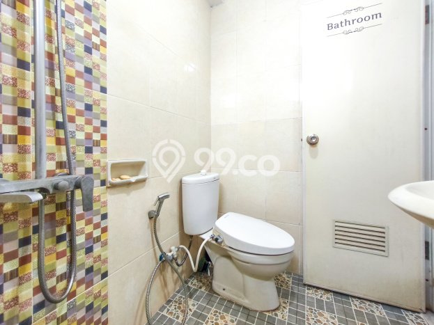 Rumah Modern 5 KT di BSD City Tangerang Rumah Modern 5 KT di BSD City Tangerang