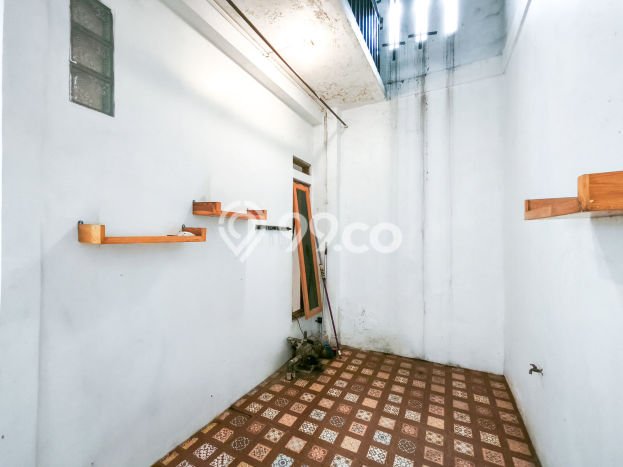 Hunian Cantik Modern Lb 200m2 di Serpong, Tangerang Selatan Hunian Cantik Modern Lb 200m2 di Serpong, Tangerang Selatan