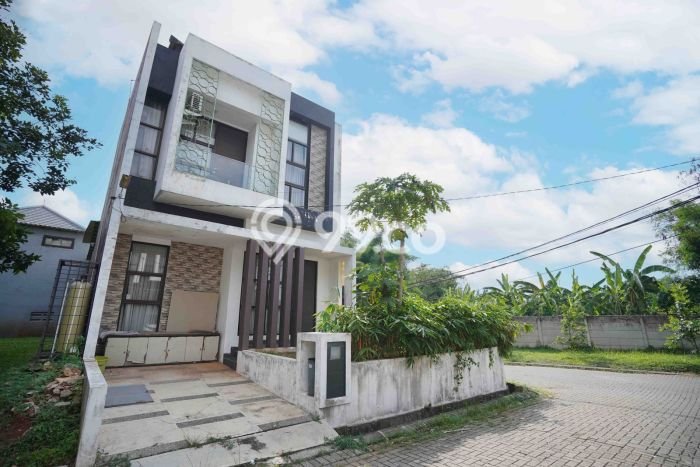 DIJUAL CEPAT! Rumah BSD, Tangerang, Luas 70m² LB 94m² DIJUAL CEPAT! Rumah BSD, Tangerang, Luas 70m² LB 94m²