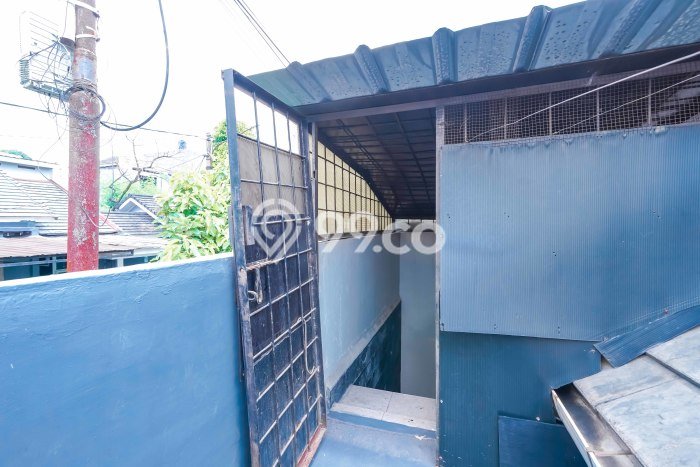 Hunian Nyaman Asri 3 KT Siap Huni di Cibubur Jakarta Timur Hunian Nyaman Asri 3 KT Siap Huni di Cibubur Jakarta Timur