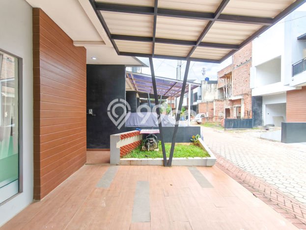 Jual Rumah Eksklusif 3 KT di BSD City, Tangerang Jual Rumah Eksklusif 3 KT di BSD City, Tangerang