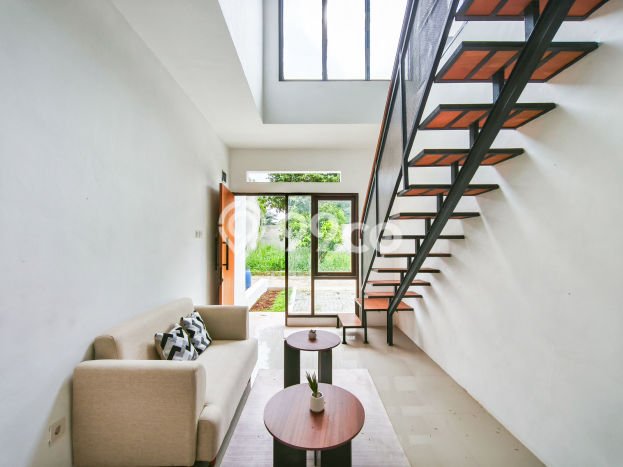 Rumah Modern Cantik 2 KT Bisa Langsung Pindah di Cibinong Rumah Modern Cantik 2 KT Bisa Langsung Pindah di Cibinong