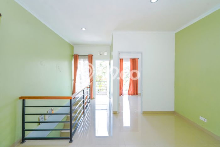 Hunian Cantik Modern Lb 100m2 di Pancoran Mas, Depok Hunian Cantik Modern Lb 100m2 di Pancoran Mas, Depok