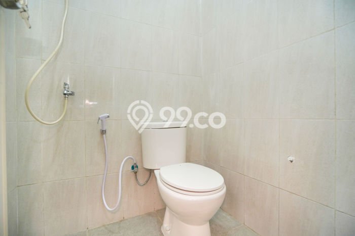 For Sale Rumah 3 Kamar Lokasi Strategis Nyaman dan Strategis di BSD For Sale Rumah 3 Kamar Lokasi Strategis Nyaman dan Strategis di BSD