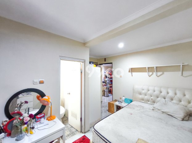 Rumah Modern 5 KT di BSD City Tangerang Rumah Modern 5 KT di BSD City Tangerang