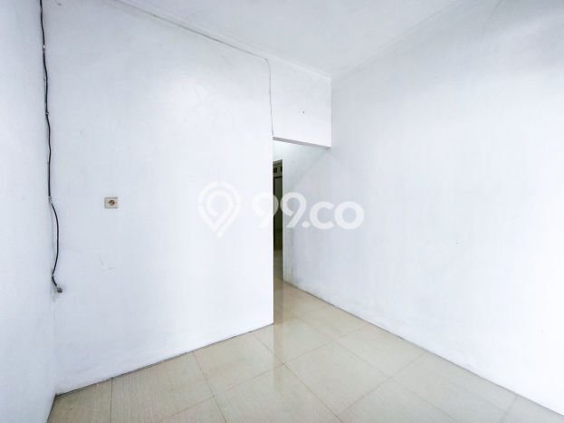 Hunian Cantik Modern Lb 200m2 di Serpong, Tangerang Selatan Hunian Cantik Modern Lb 200m2 di Serpong, Tangerang Selatan