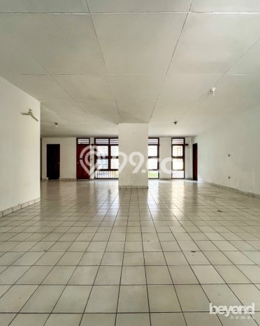 Dijual Rumah Premium dengan Fasilitas Sekitar Komplit di Kebayoran Baru, Jakarta Selatan Dijual Rumah Premium dengan Fasilitas Sekitar Komplit di Kebayoran Baru, Jakarta Selatan