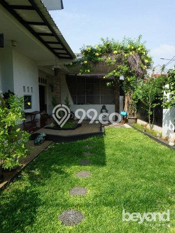 Rumah Luxury Modern Siap Huni di Lebak Bulus Jakarta Selatan Rumah Luxury Modern Siap Huni di Lebak Bulus Jakarta Selatan