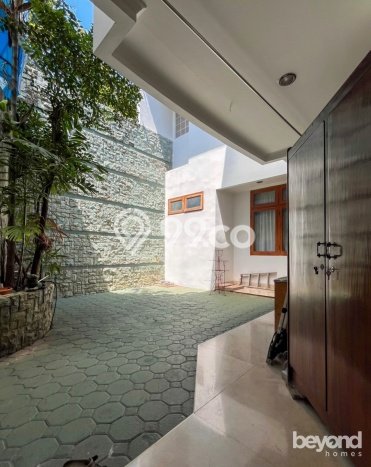 Hunian Mewah LB 750m2 Siap Pakai Desain Elegan di Kuningan, Jakarta Selatan Hunian Mewah LB 750m2 Siap Pakai Desain Elegan di Kuningan, Jakarta Selatan