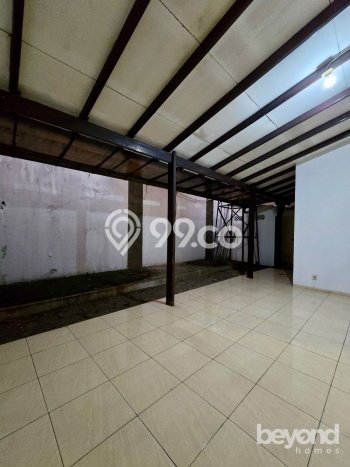 For Sale Hunian Elegan Klasik di Jakarta Selatan For Sale Hunian Elegan Klasik di Jakarta Selatan