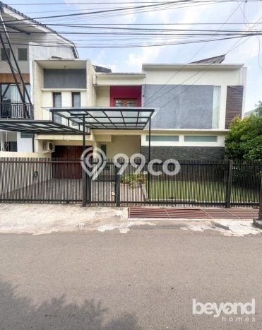 Rumah Mewah Siap Huni LT 248m2 di Cilandak, Jakarta Selatan Rumah Mewah Siap Huni LT 248m2 di Cilandak, Jakarta Selatan