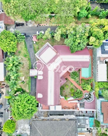 Hunian Super Mewah dengan Akses Paling Strategis di Simprug, Jakarta Selatan Hunian Super Mewah dengan Akses Paling Strategis di Simprug, Jakarta Selatan