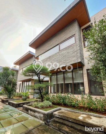 Dijual Rumah Mewah Megah Dengan View Cantik di Kemang, Jakarta Selatan Dijual Rumah Mewah Megah Dengan View Cantik di Kemang, Jakarta Selatan
