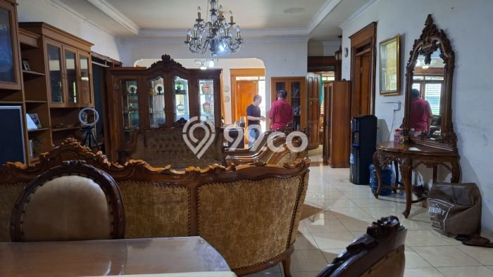 For Sale! Premium House LT 450m2 Desain Elegan di Tegallega For Sale! Premium House LT 450m2 Desain Elegan di Tegallega