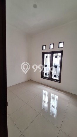 Rumah Elit LB 300m2 Siap Pakai Desain Elegan di Tanah Sareal, Bogor Rumah Elit LB 300m2 Siap Pakai Desain Elegan di Tanah Sareal, Bogor