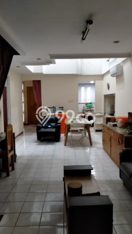 Rumah Minimalis 4 KT di Graha Raya Tangerang Selatan Semi Furnished Rumah Minimalis 4 KT di Graha Raya Tangerang Selatan Semi Furnished