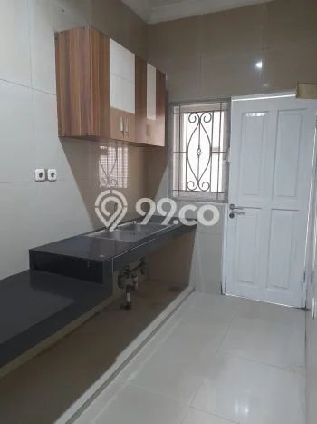 Sewa Rumah Murah di Alam Sutera Tangerang dengan 3 Kamar Tidur Sewa Rumah Murah di Alam Sutera Tangerang dengan 3 Kamar Tidur