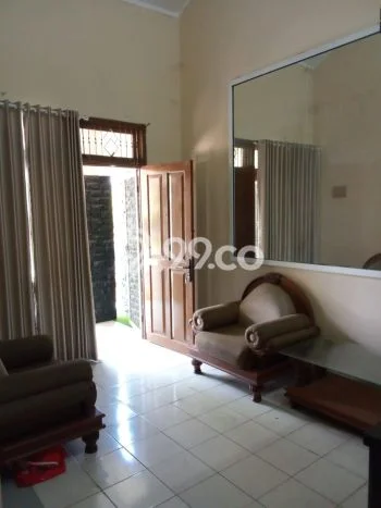 Rumah sewa siap huni 2 KT di Alam Sutera, Tangerang Rumah sewa siap huni 2 KT di Alam Sutera, Tangerang
