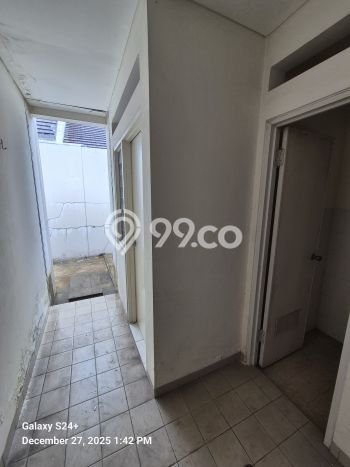 Rumah Minimalis 3 KT di Suvarna Sutera Tangerang Unfurnished Rumah Minimalis 3 KT di Suvarna Sutera Tangerang Unfurnished