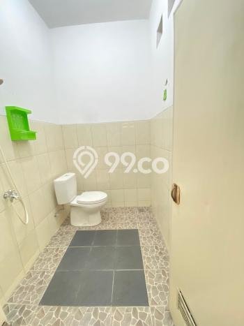 For Sale Rumah 2 Kamar Lokasi Strategis Nyaman dan Strategis di BSD For Sale Rumah 2 Kamar Lokasi Strategis Nyaman dan Strategis di BSD