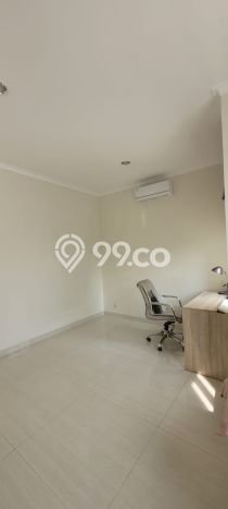 Rumah Elit Modern Siap Huni di Gading Serpong Tangerang Rumah Elit Modern Siap Huni di Gading Serpong Tangerang