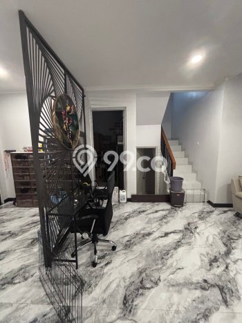 Rumah Elit LB 140m2 Siap Huni Desain Elegan di Gading Serpong, Tangerang Rumah Elit LB 140m2 Siap Huni Desain Elegan di Gading Serpong, Tangerang