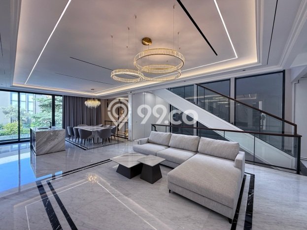 Hunian Eksklusif Siap Huni LT 360m2 di BSD, Tangerang Selatan Hunian Eksklusif Siap Huni LT 360m2 di BSD, Tangerang Selatan