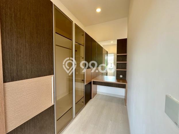 Jual Rumah Luas Elegan Dengan View Cantik di Alam Sutera, Tangerang Jual Rumah Luas Elegan Dengan View Cantik di Alam Sutera, Tangerang