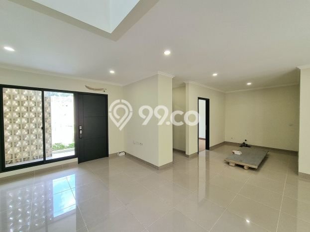 Hunian Mewah LB 150m2 Siap Huni Desain Elegan di Gading Serpong, Tangerang Hunian Mewah LB 150m2 Siap Huni Desain Elegan di Gading Serpong, Tangerang