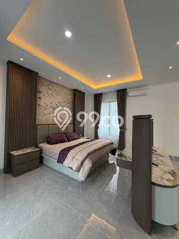 Jual Rumah Mewah Megah Dengan View Cantik di Alam Sutera, Tangerang Jual Rumah Mewah Megah Dengan View Cantik di Alam Sutera, Tangerang