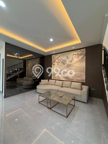 Jual Rumah Mewah Megah Dengan View Cantik di Alam Sutera, Tangerang Jual Rumah Mewah Megah Dengan View Cantik di Alam Sutera, Tangerang