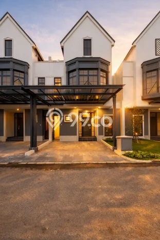 Rumah Luxury Modern Tanpa Renovasi di Gading Serpong Tangerang Rumah Luxury Modern Tanpa Renovasi di Gading Serpong Tangerang