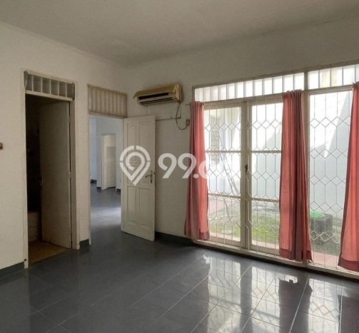 Siap Huni Rumah Mewah 4 Kamar di Kebon Jeruk Dekat ke Mana Saja Siap Huni Rumah Mewah 4 Kamar di Kebon Jeruk Dekat ke Mana Saja