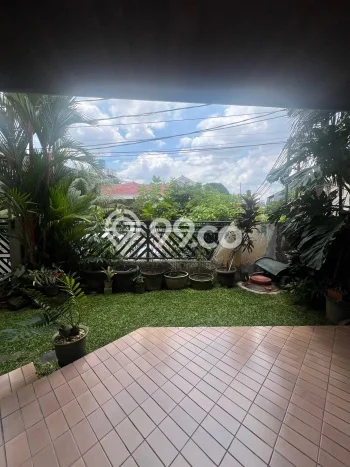 Rumah sewa siap pakai 4 KT di Puri Indah, Jakarta Barat Rumah sewa siap pakai 4 KT di Puri Indah, Jakarta Barat