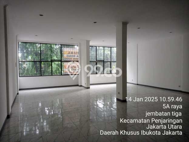 Ruko Dijual di Jakarta Utara LT 170m2 & LB 170m2 Lokasi Terbaik! Ruko Dijual di Jakarta Utara LT 170m2 & LB 170m2 Lokasi Terbaik!