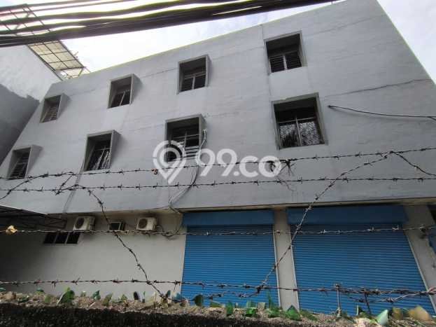 Unit Ruko Dijual di Jakarta Pusat LT 242m2 & LB 360m2 Unit Ruko Dijual di Jakarta Pusat LT 242m2 & LB 360m2
