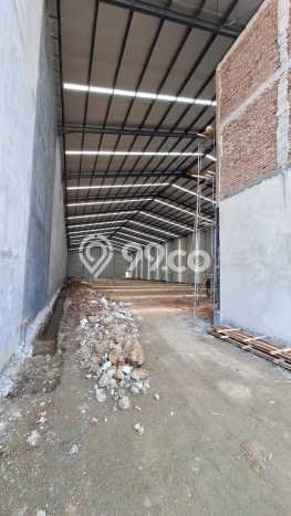 FOR SALE! Gudang di Legok Tangerang, LT 2208m2, LB 1794m2 FOR SALE! Gudang di Legok Tangerang, LT 2208m2, LB 1794m2
