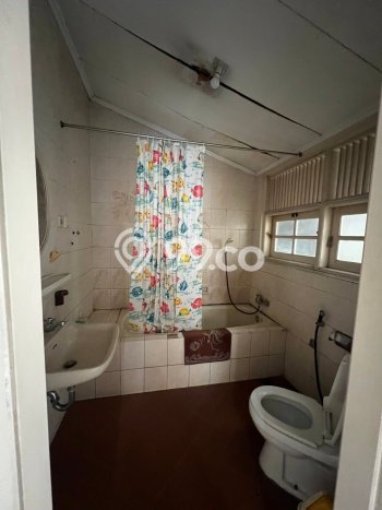 Rumah sewa siap pakai 4 KT di Puri Indah, Jakarta Barat Rumah sewa siap pakai 4 KT di Puri Indah, Jakarta Barat