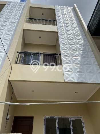 Ready to Use! Premium House LT 86m2 Desain Elegan di Duri Kepa Ready to Use! Premium House LT 86m2 Desain Elegan di Duri Kepa