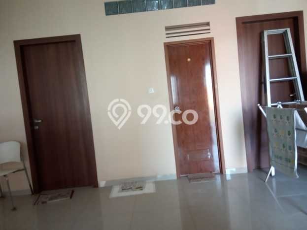 Rumah Elit Modern Siap Huni di Meruya Jakarta Barat Rumah Elit Modern Siap Huni di Meruya Jakarta Barat