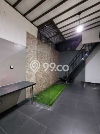 Rumah Modern 3 KT di Gading Serpong Tangerang Full Furnished Rumah Modern 3 KT di Gading Serpong Tangerang Full Furnished