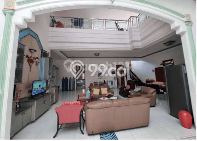 Hunian Mewah LB 500m2 Siap Pakai Desain Elegan di Jelambar, Jakarta Barat Hunian Mewah LB 500m2 Siap Pakai Desain Elegan di Jelambar, Jakarta Barat