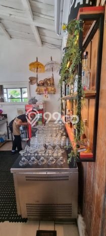 Unit Komersial Tersedia di Canggu Spesifikasi LB 300m2 Unit Komersial Tersedia di Canggu Spesifikasi LB 300m2